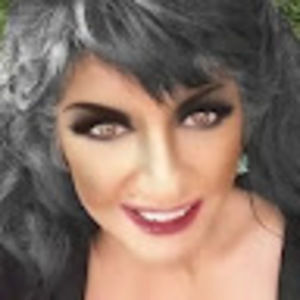 Meet your Posher, Beth michele